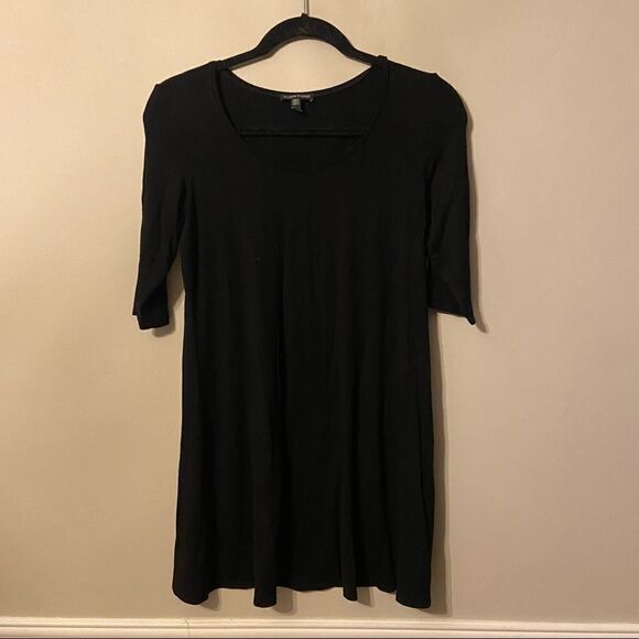 Eileen Fisher Tops - Eileen Fisher black scoop neck tunic size xsmall